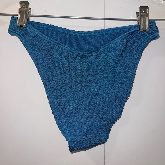 Bond-eye bikini - Picture 8 of 8